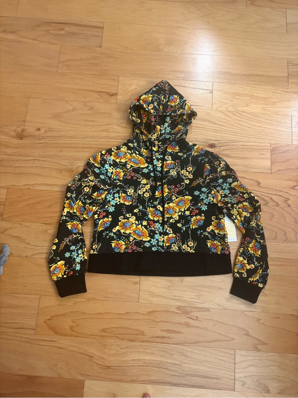 Obey Floral Hoodie XS NWT | Organic Cotton | Cropped Streetwear Sweatshirt - Picture 5 of 7